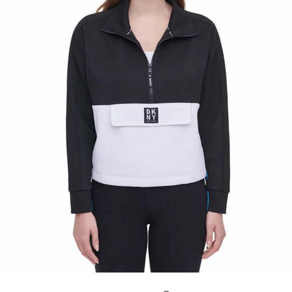 DKNY Ladies 1/2 zip pullover. New with tag